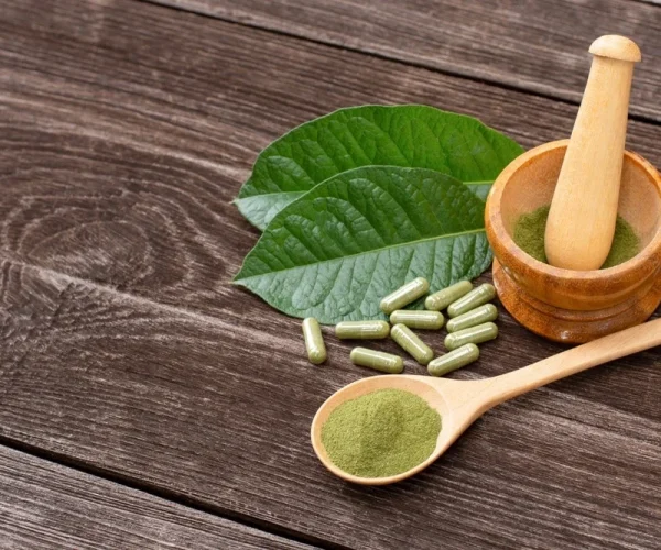 Best White Thai Kratom Products: Capsules, Powder & Extracts